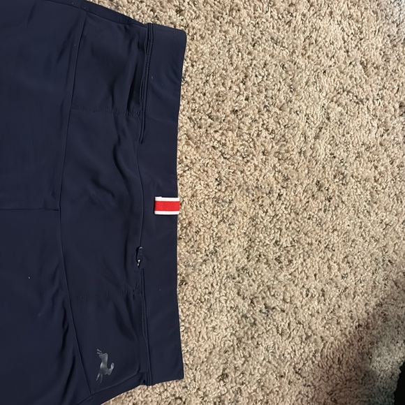 Tracksmith women’s turnover tight shorts - Picture 4 of 4